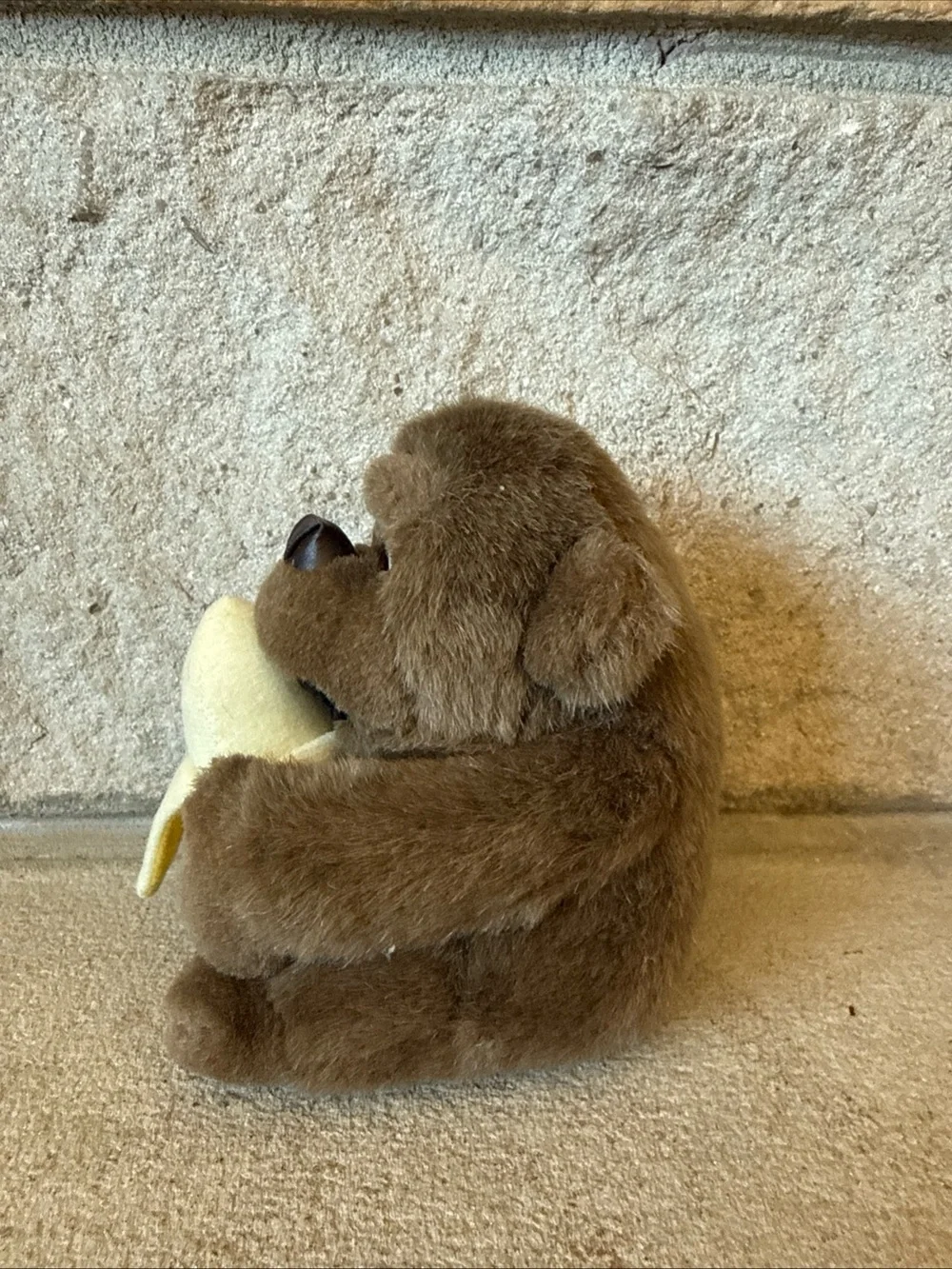 Toys Embrace Vintage Gorilla With Banana Plush Side Eye Ape Stuffed 